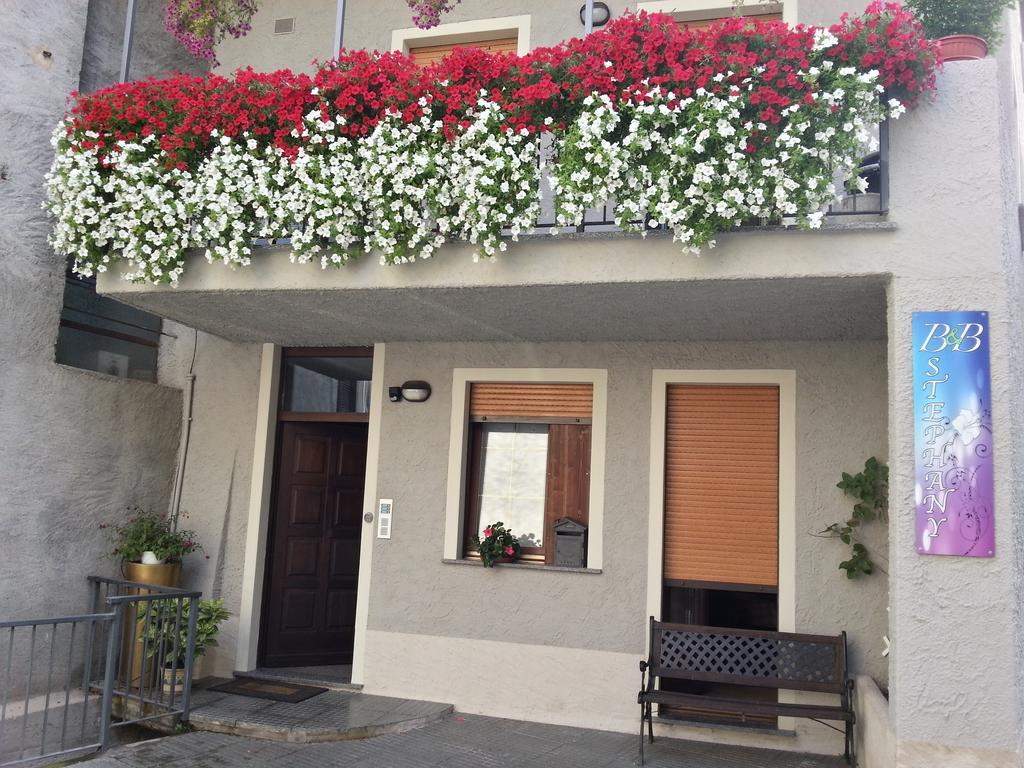 B&B Stephany Tirano Exteriör bild